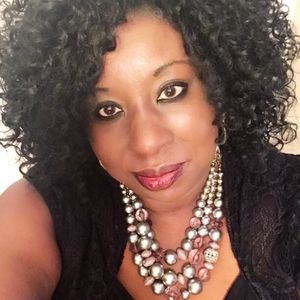 Meet your Posher, Faye